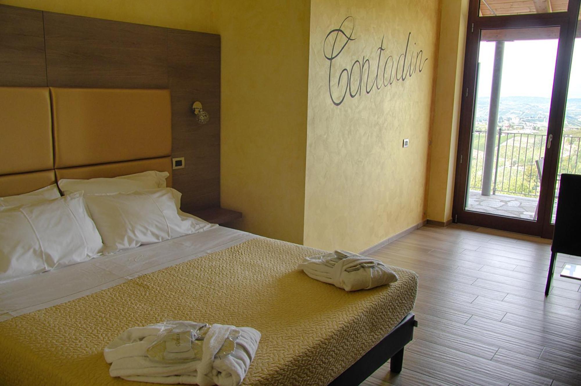 Casa Castella - Adults Only - Langhe Vila Diano dʼAlba Exterior foto